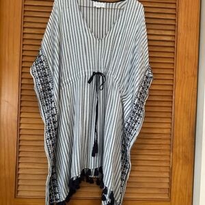 velvet by graham and spencer striped cotton beach cover up Size XS/S